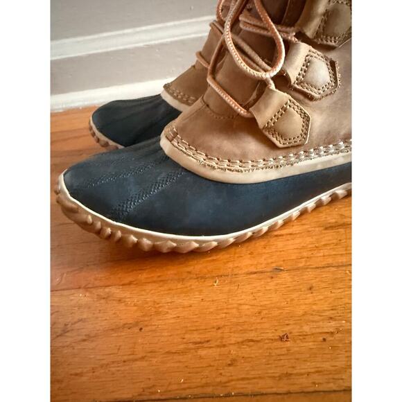 SOREL Women's Out N About Leather Duck Boots size 8.5 - Picture 5 of 13